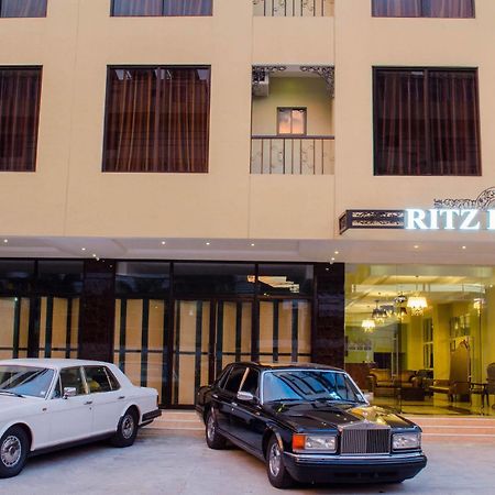 Ritz Hotel Angeles Exteriör bild