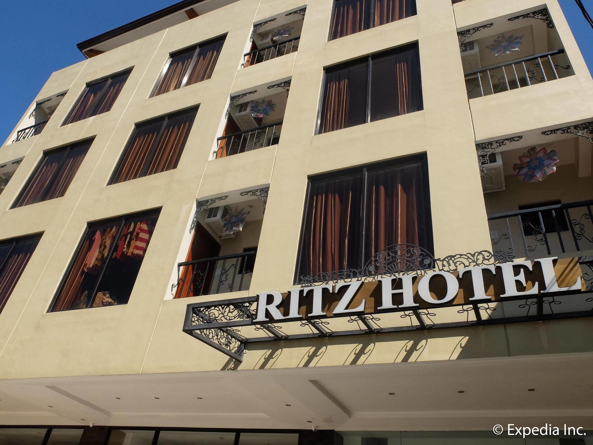 Ritz Hotel Angeles Exteriör bild
